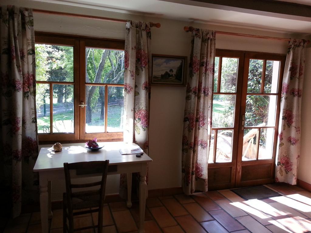 Bed and Breakfast Mas La Provence LʼIsle-sur-la-Sorgue Camera foto