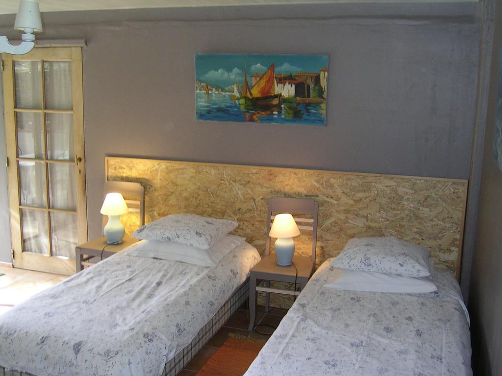 Bed and Breakfast Mas La Provence LʼIsle-sur-la-Sorgue Camera foto